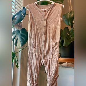 Kyte BABY sunset sleeveless snap romper 12-18 VGUC